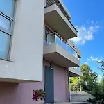 Daire Sunny House