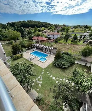 Sunny House Apartman