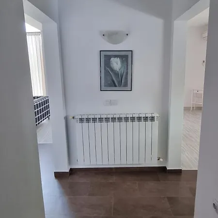 Sunny House Apartman *